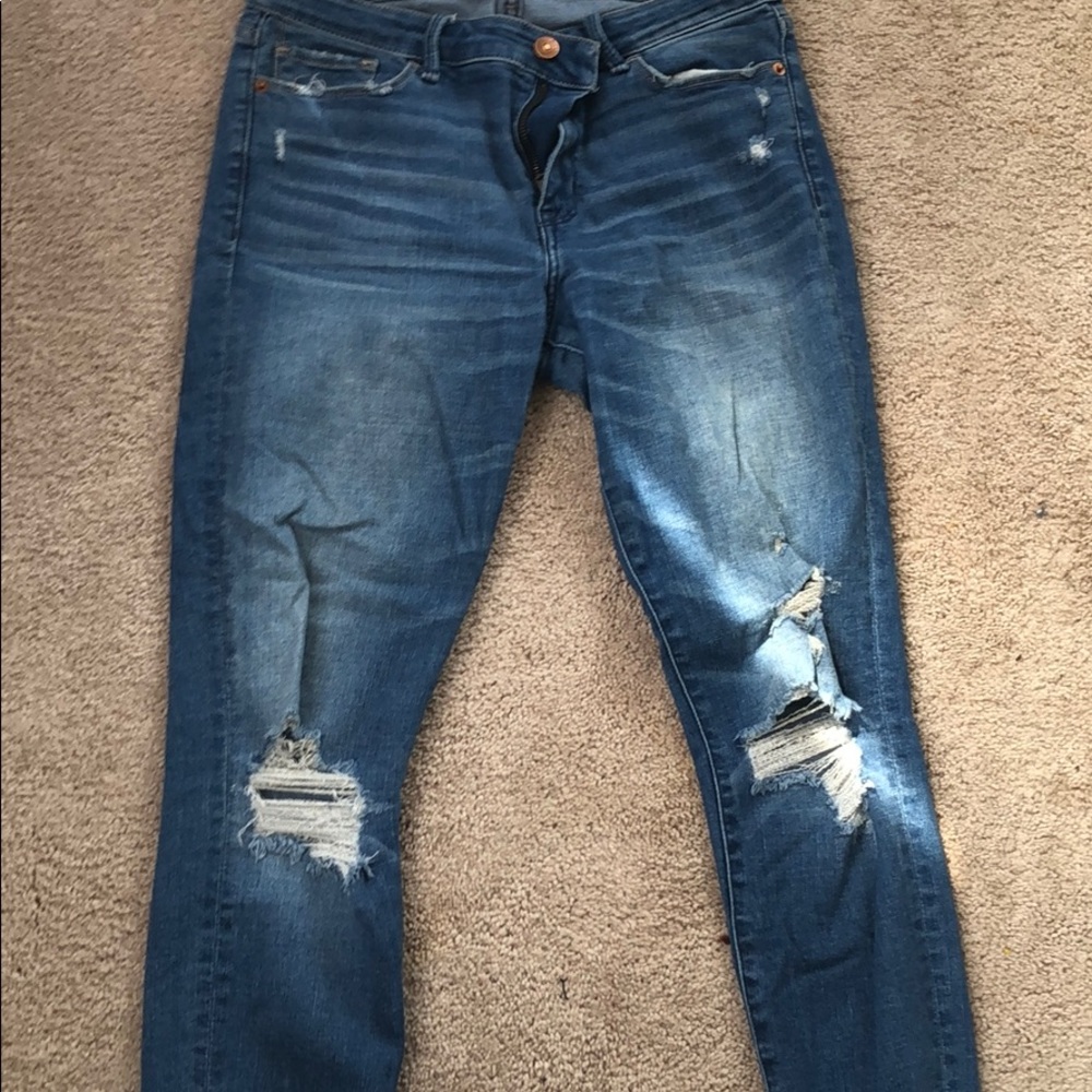 Abercrombie Light Washed Skinny Jeans Ripped